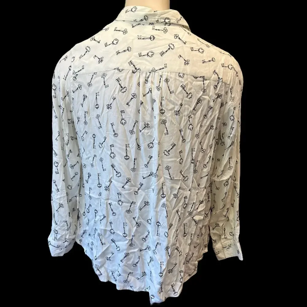 Dress Barn Blouse Womens XL Silver Key Fancy Button Down Collar Art to Wear